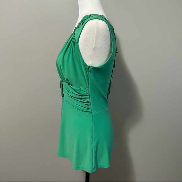 Frank Lyman V-Neck Rouched Waist Sleeveless Embroidery Accent Green Top - Picture 6 of 16
